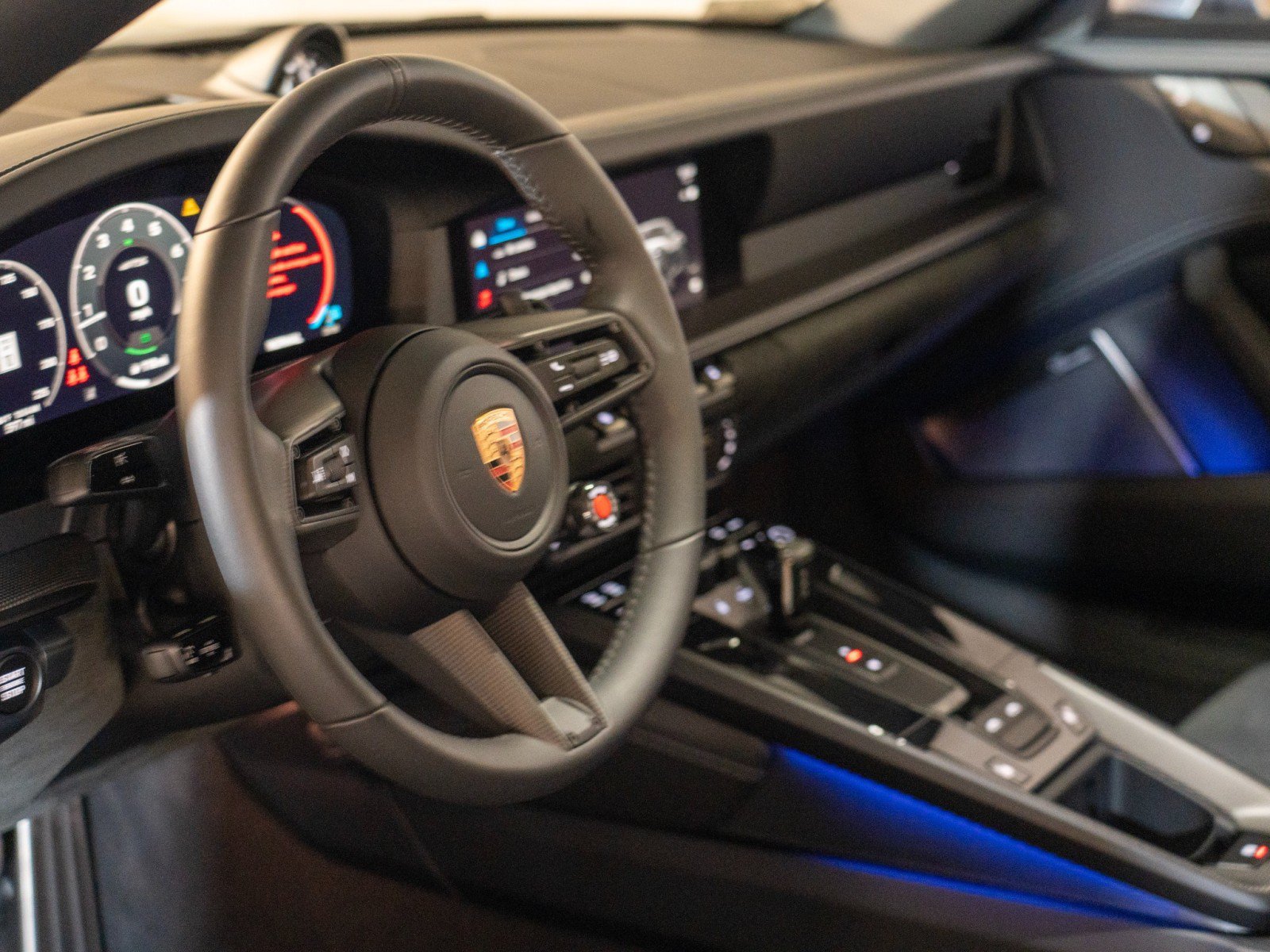 Certified 2026 Porsche 911 Targa 4 GTS AWD/4WD image 16