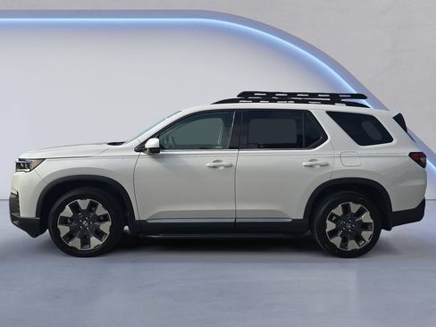 New 2026 Honda Pilot Elite image 2