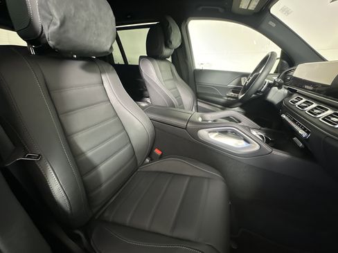 New 2026 Mercedes-Benz GLS 450 4MATIC image 27