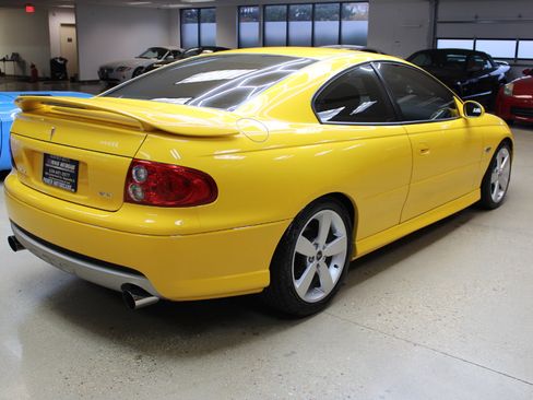 Used 2005 Pontiac GTO image 4