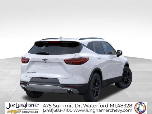 New 2026 Chevrolet Blazer LT w/ Convenience Package AWD/4WD image 4