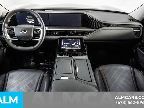 Used 2025 INFINITI QX80 Luxe AWD/4WD image 19