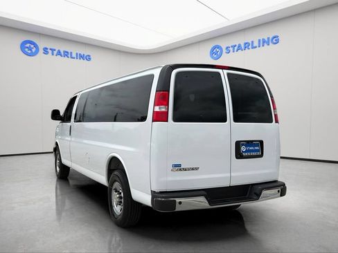 Certified 2025 Chevrolet Express 3500 LT w/ LT Preferred Equipment Group RWD image 6