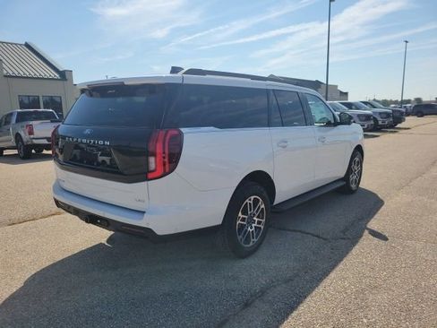 New 2025 Ford Expedition Max Active image 24