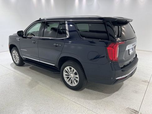 Used 2024 GMC Yukon SLT image 3