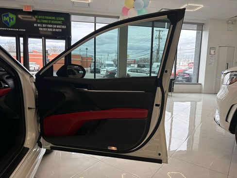 Used 2023 Toyota Camry XSE image 36