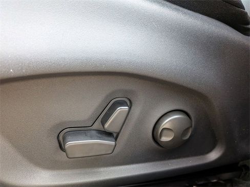 New 2026 Jeep Compass Limited image 10