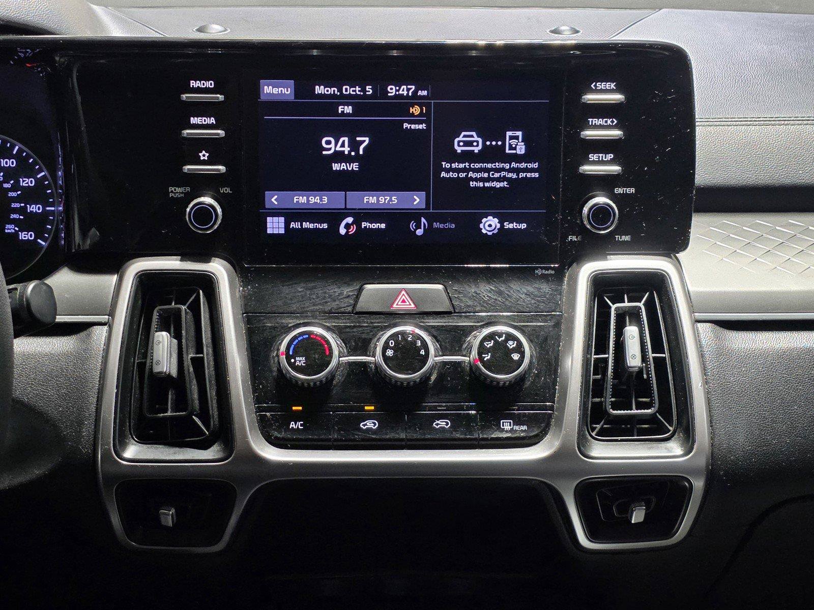 Used 2021 Kia Sorento LX FWD image 19