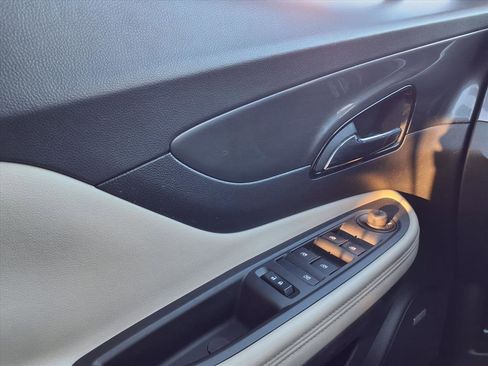 Used 2017 Buick Encore Premium w/ Experience Buick Package image 21