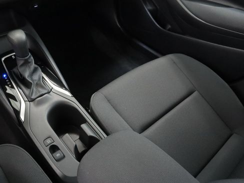 Used 2026 Toyota Corolla LE image 16