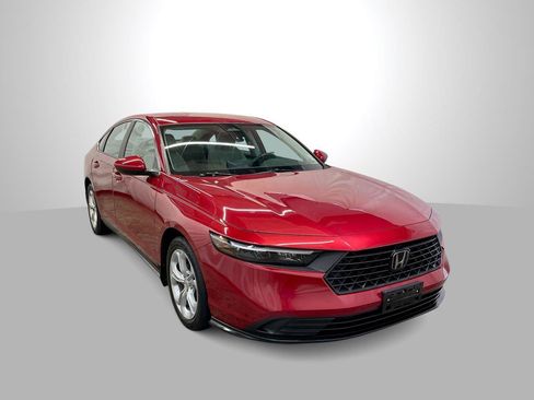 Certified 2023 Honda Accord LX image 1