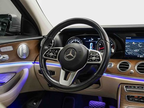 Used 2019 Mercedes-Benz E 300 image 14