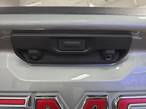 New 2026 GMC Sierra 1500 Elevation image 13