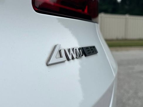 Used 2025 Genesis GV80 3.5T Prestige AWD/4WD image 13