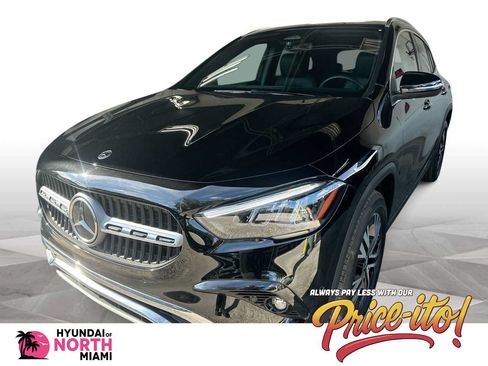 Used 2025 Mercedes-Benz GLA 250 4MATIC w/ Exclusive Package image 1