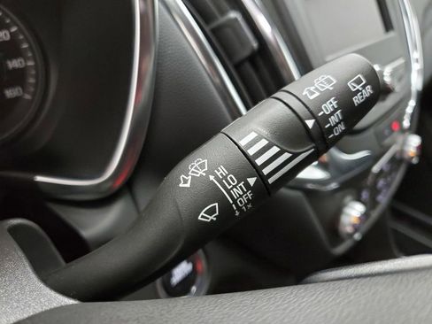 Used 2022 Chevrolet Equinox LT image 33