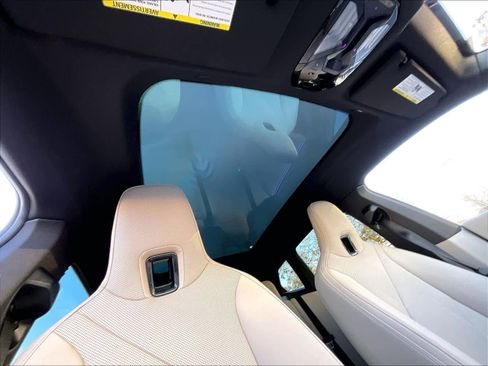 Used 2025 BMW iX xDrive50 w/ Convenience Package image 23