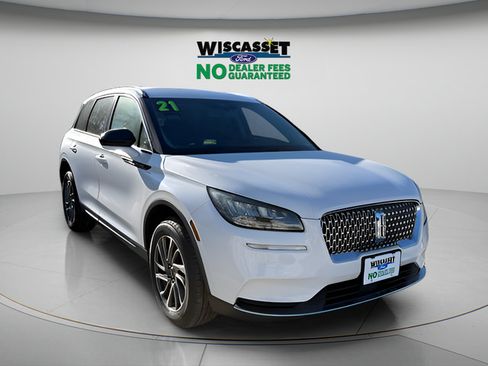 Used 2021 Lincoln Corsair AWD w/ Equipment Group 101A image 17
