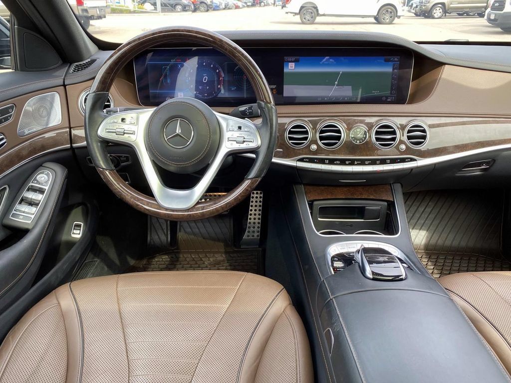 Used 2019 Mercedes-Benz S 560 4MATIC Sedan image 12