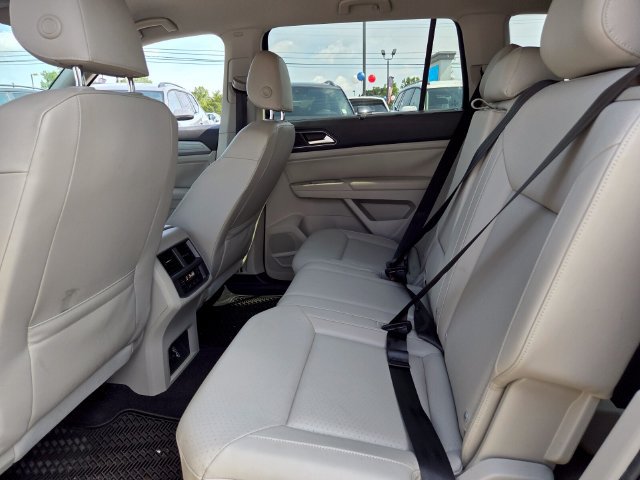 Used 2019 Volkswagen Atlas SE w/ Towing Package FWD image 6