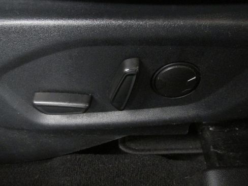 Used 2019 Ford Explorer Limited w/ Class III Trailer Tow Package image 34