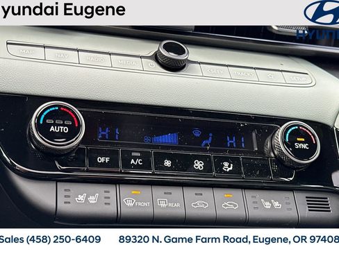 New 2025 Hyundai Elantra Limited image 22