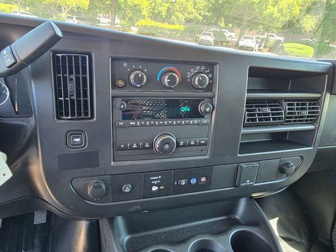 Certified 2024 Chevrolet Express 2500 w/ Driver Convenience Package RWD image 16