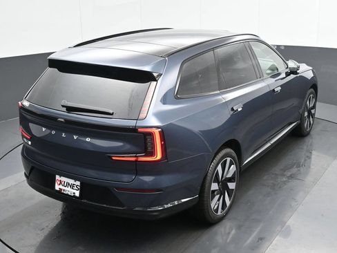 New 2025 Volvo EX90 Ultra AWD/4WD image 24