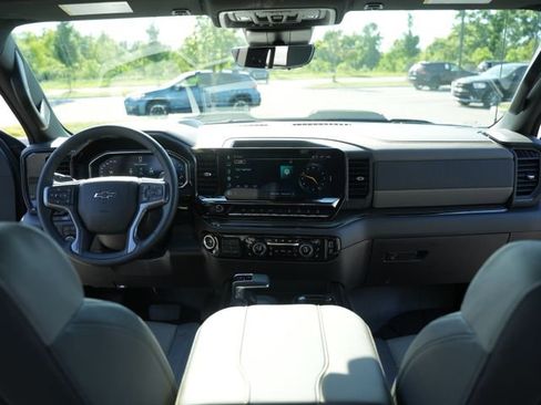 Used 2026 Chevrolet Silverado 1500 ZR2 w/ Dark Appearance Package AWD/4WD image 27
