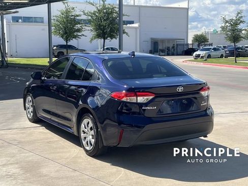 Used 2024 Toyota Corolla LE FWD image 10