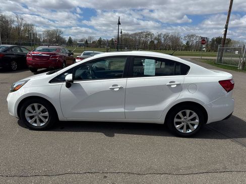 Used 2012 Kia Rio EX w/ Convenience Pkg FWD image 8
