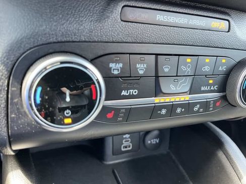 Used 2024 Ford Escape ST-Line AWD/4WD image 40