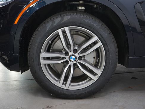 Used 2019 BMW X6 xDrive50i w/ M Sport Package AWD/4WD image 30