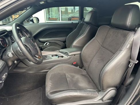 Used 2023 Dodge Challenger R/T w/ Plus Package image 22