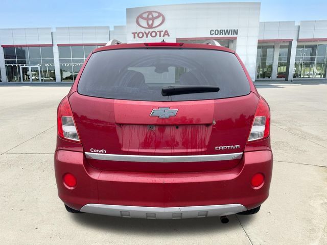 Used 2014 Chevrolet Captiva Sport LT w/ Convenience Package FWD image 4