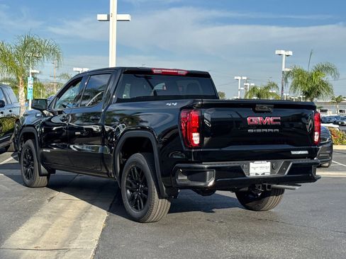 New 2026 GMC Sierra 1500 Elevation image 12