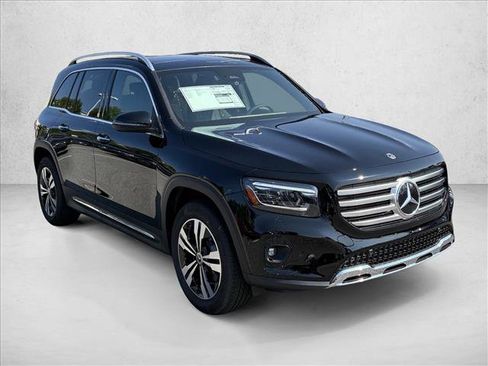 Certified 2026 Mercedes-Benz GLB 250 image 4
