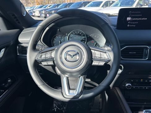 New 2025 MAZDA CX-5 Signature image 24