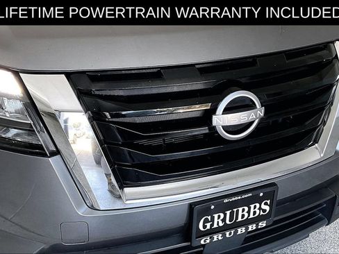 Used 2024 Nissan Pathfinder S AWD/4WD image 36