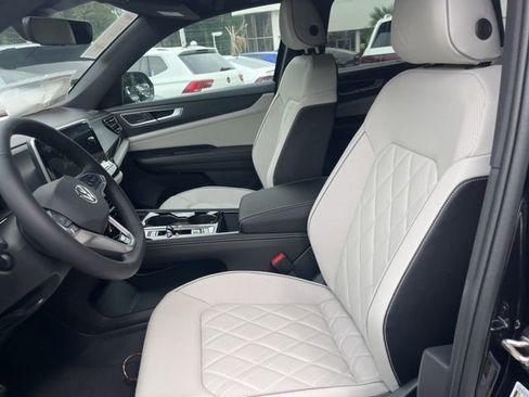 New 2026 Volkswagen Atlas Cross Sport SEL Premium R-Line image 8