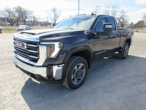 New 2026 GMC Sierra 2500 SLE w/ SLE Value Package; AWD/4WD image 11