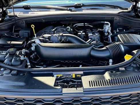 Used 2025 Dodge Durango GT w/ Blacktop Package image 10