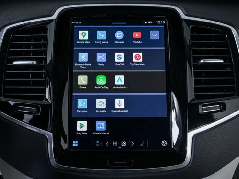 Certified 2024 Volvo XC90 T8 Plus w/ Protection Package Premier image 15