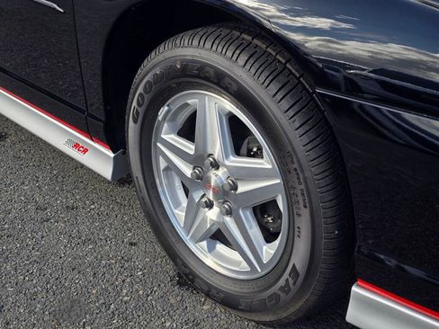 Used 2002 Chevrolet Monte Carlo SS w/ Preferred Equipment Group FWD image 28