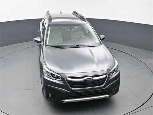 Used 2020 Subaru Outback Limited image 48