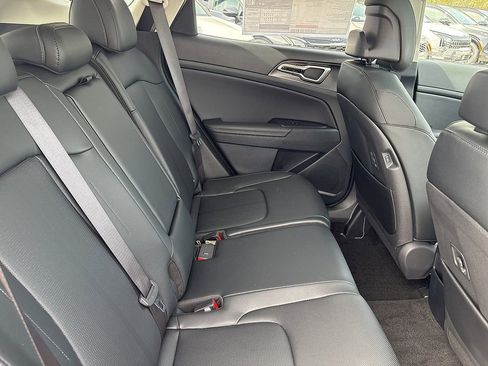 New 2026 Kia Sportage EX FWD image 8