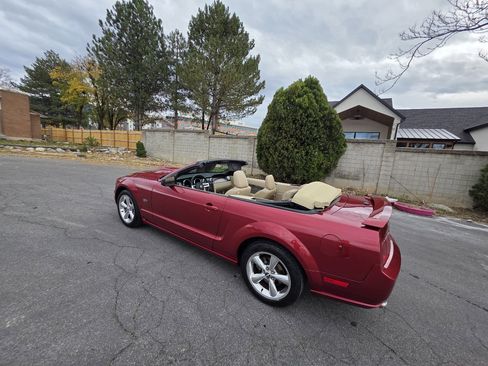 Used 2007 Ford Mustang GT image 4
