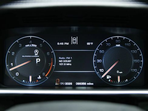 Used 2015 Land Rover Range Rover Supercharged AWD/4WD image 40