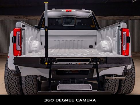 Used 2025 Ford F350 XL image 9