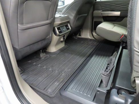 Used 2025 Ford F450 Platinum w/ Platinum Plus Package image 53